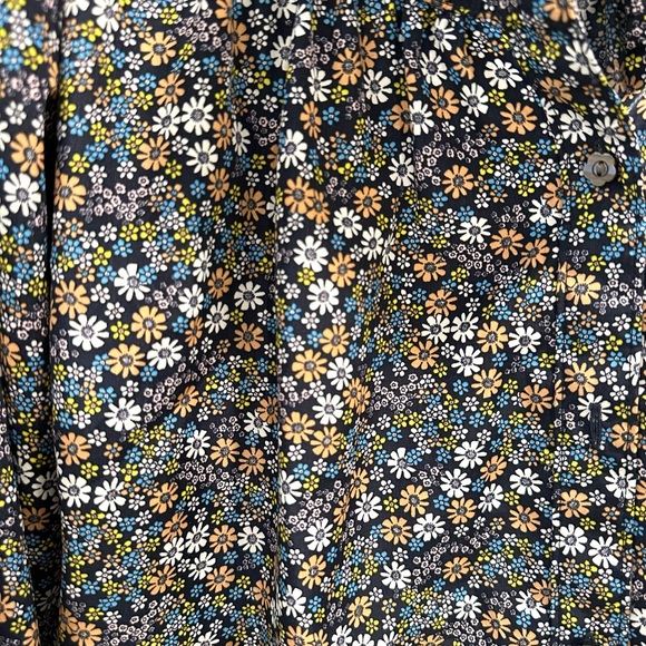 Levi’s floral blouse - Picture 2 of 7